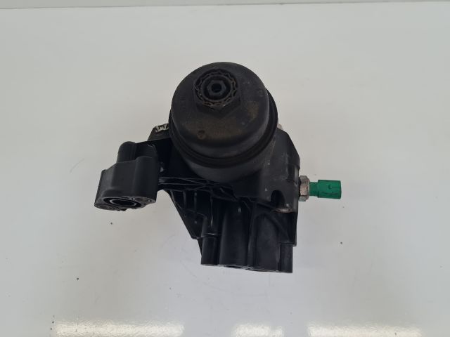 bontott VW GOLF VII Olajszűrő Ház