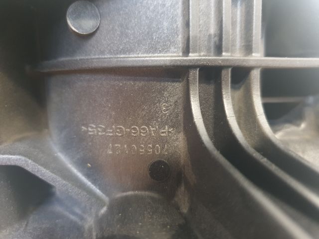 bontott VW GOLF VII Olajszűrő Ház