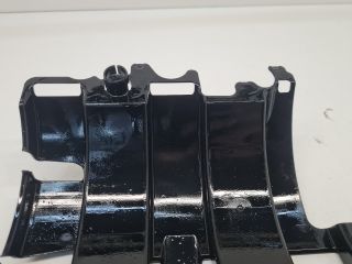 bontott VW GOLF VII Olajteknő