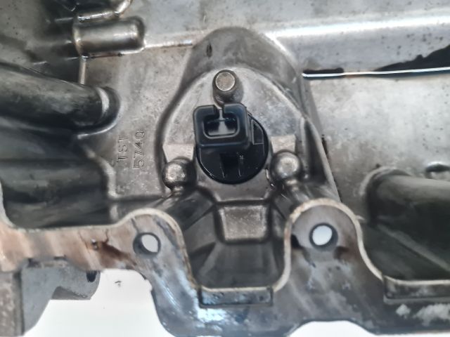 bontott VW GOLF VII Olajteknő