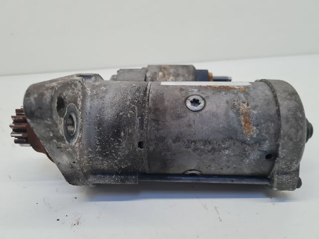 bontott VW GOLF VII Önindító