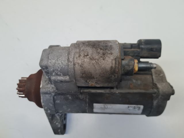 bontott VW GOLF VII Önindító