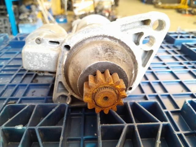 bontott VW GOLF VII Önindító