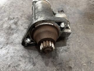 bontott VW GOLF VII Önindító