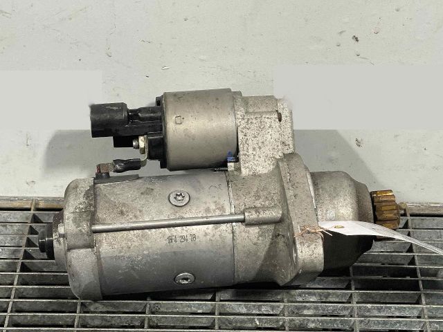 bontott VW GOLF VII Önindító