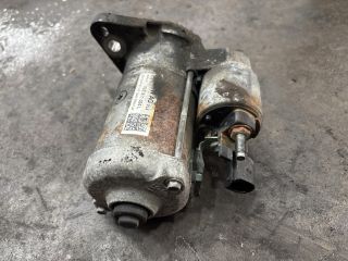 bontott VW GOLF VII Önindító