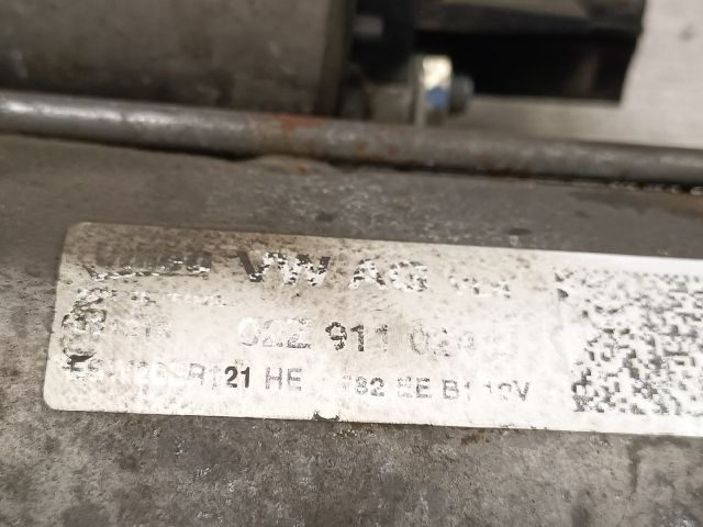 bontott VW GOLF VII Önindító