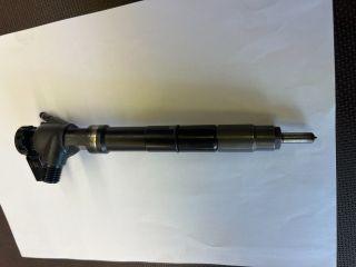 bontott VW GOLF VII Porlasztó (1 db)