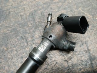 bontott VW GOLF VII Porlasztó (1 db)