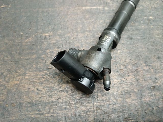 bontott VW GOLF VII Porlasztó (1 db)