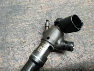 bontott VW GOLF VII Porlasztó (1 db)