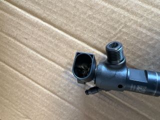 bontott VW GOLF VII Porlasztó (1 db)