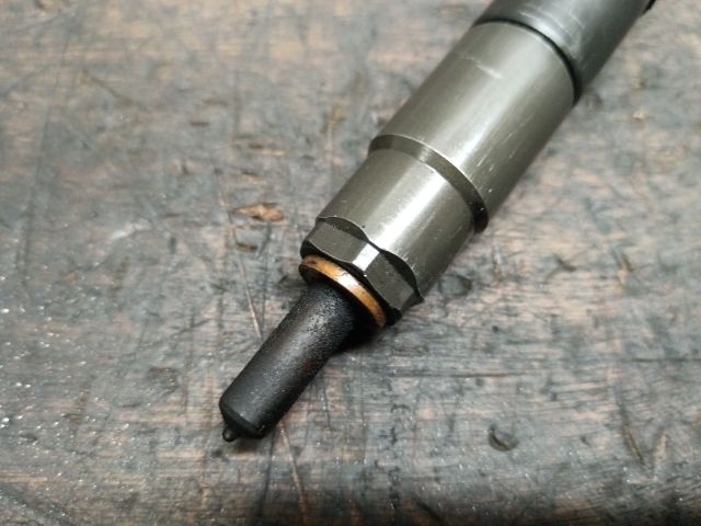 bontott VW GOLF VII Porlasztó (1 db)