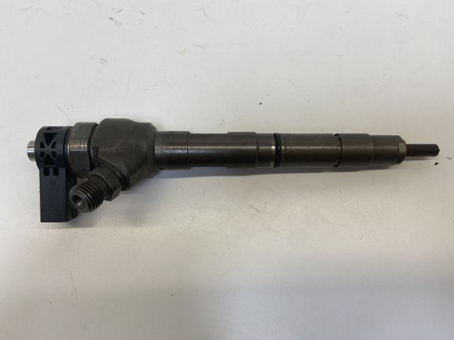 bontott VW GOLF VII Porlasztó (1 db)