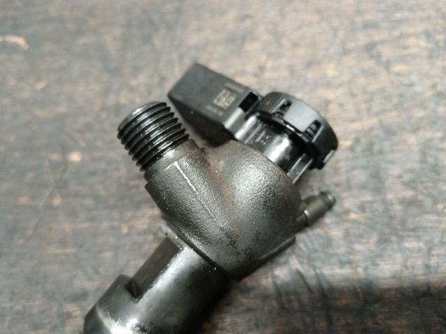 bontott VW GOLF VII Porlasztó (1 db)