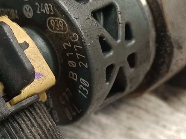 bontott VW GOLF VII Porlasztó (1 db)