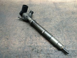 bontott VW GOLF VII Porlasztó (1 db)