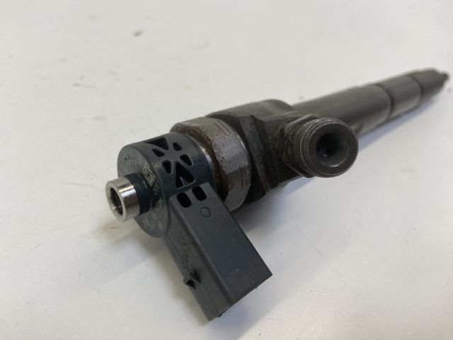 bontott VW GOLF VII Porlasztó (1 db)