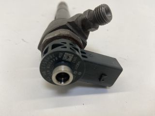 bontott VW GOLF VII Porlasztó (1 db)