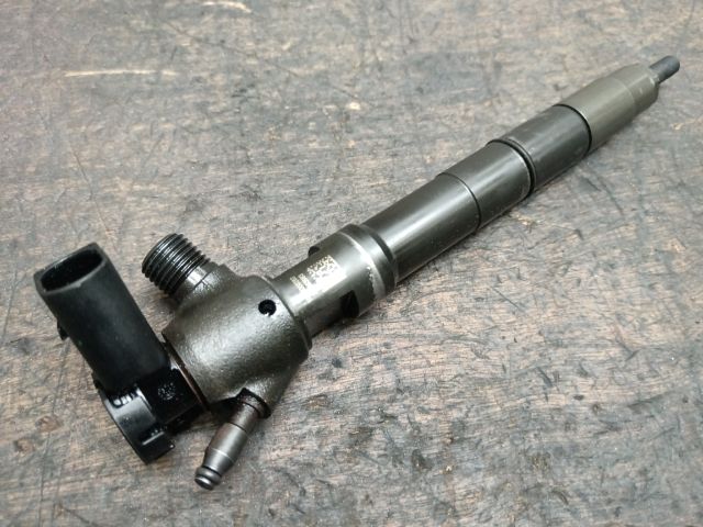 bontott VW GOLF VII Porlasztó (1 db)