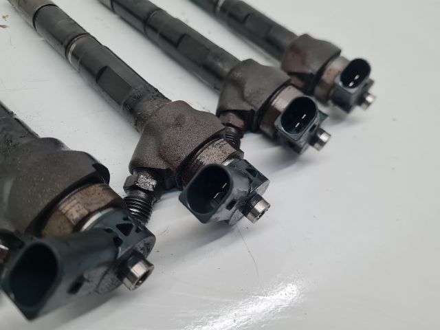 bontott VW GOLF VII Porlasztó Sor / Híd