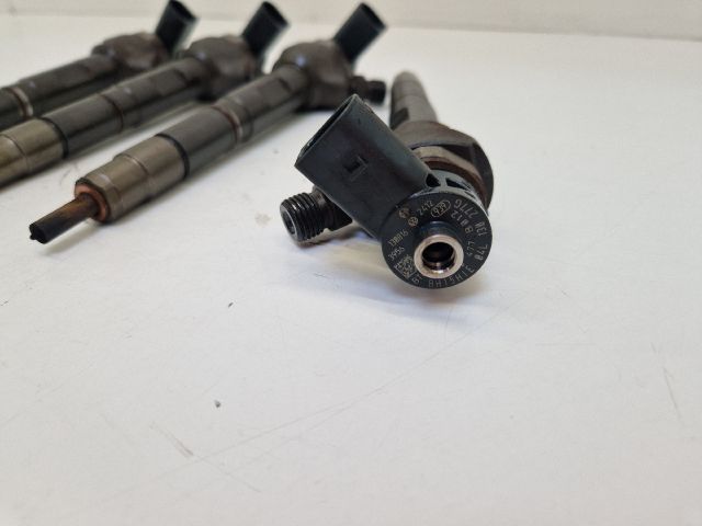 bontott VW GOLF VII Porlasztó Sor / Híd