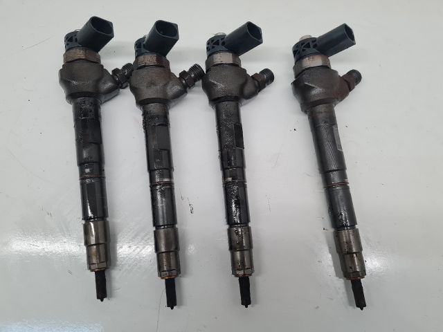 bontott VW GOLF VII Porlasztó Sor / Híd