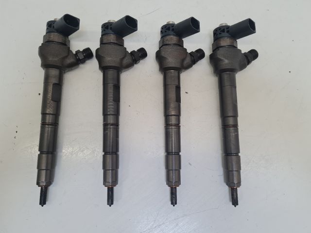 bontott VW GOLF VII Porlasztó Sor / Híd