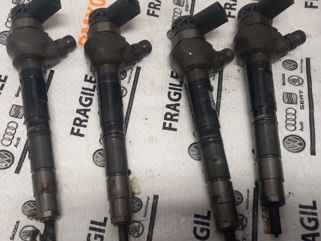 bontott VW GOLF VII Porlasztó Sor / Híd