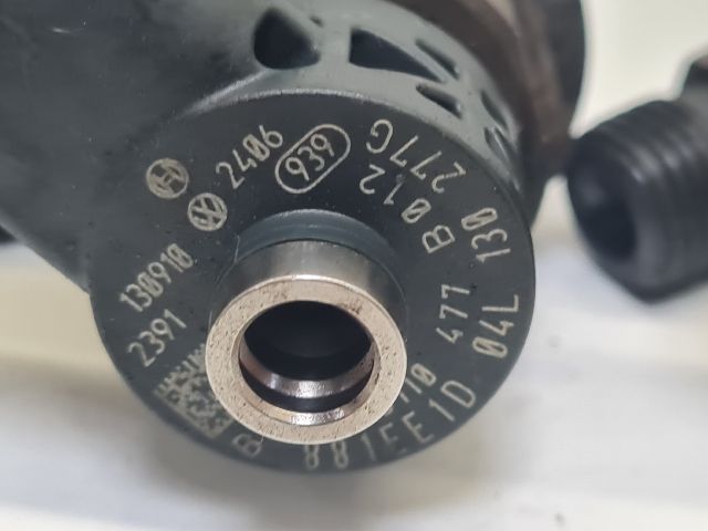 bontott VW GOLF VII Porlasztó Sor / Híd