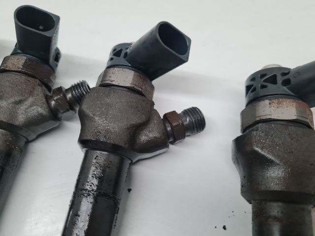 bontott VW GOLF VII Porlasztó Sor / Híd