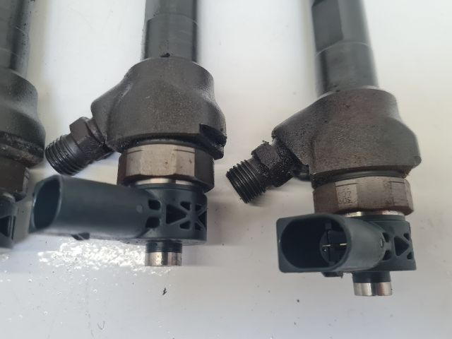 bontott VW GOLF VII Porlasztó Sor / Híd