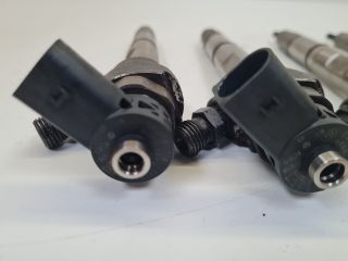 bontott VW GOLF VII Porlasztó Sor / Híd