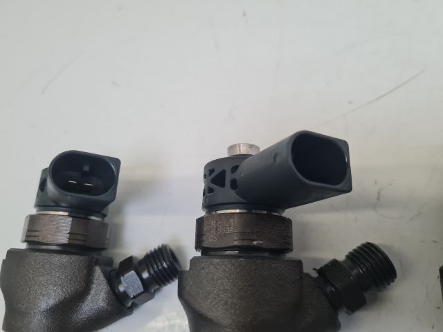 bontott VW GOLF VII Porlasztó Sor / Híd