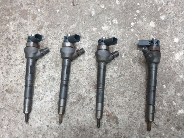 bontott VW GOLF VII Porlasztó Sor / Híd