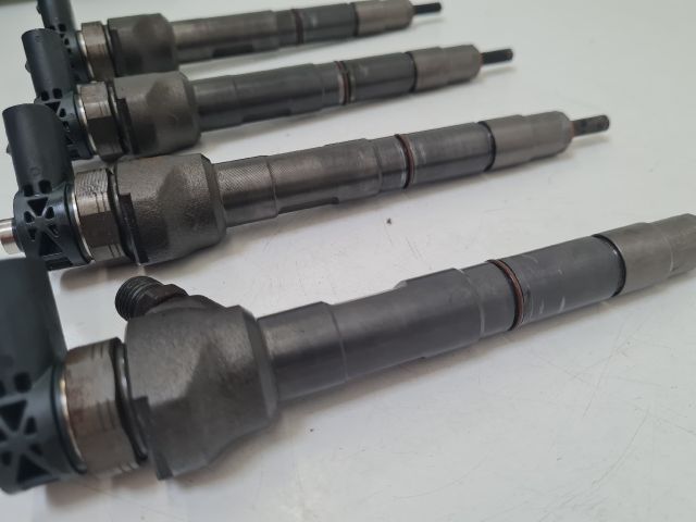 bontott VW GOLF VII Porlasztó Sor / Híd