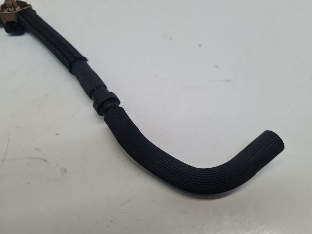 bontott VW GOLF VII Résolajcső