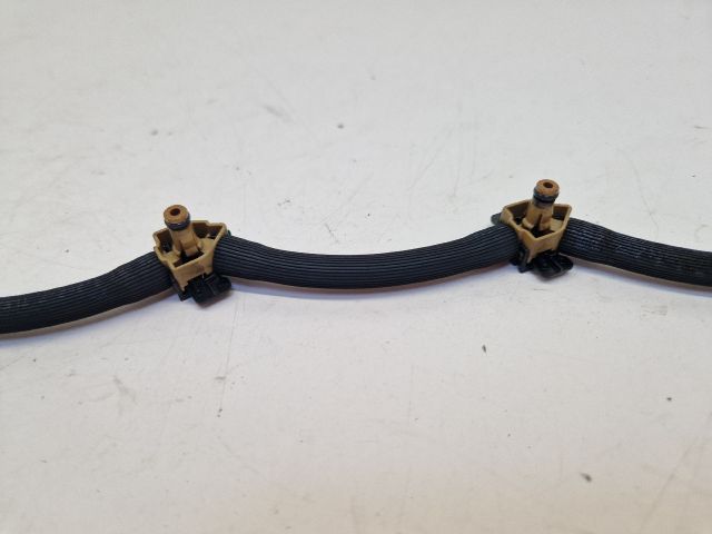 bontott VW GOLF VII Résolajcső