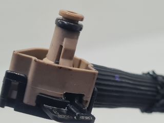 bontott VW GOLF VII Résolajcső