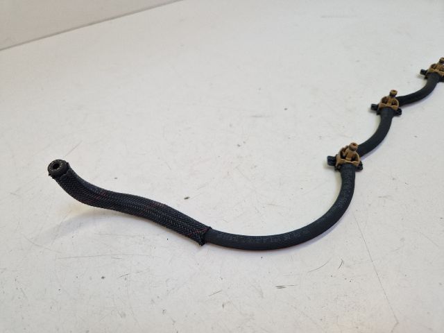 bontott VW GOLF VII Résolajcső