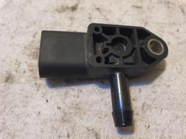 bontott VW GOLF VII Részecskeszűrő Nyomásérzékelő