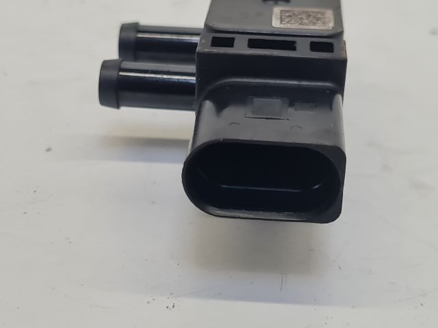 bontott VW GOLF VII Részecskeszűrő Nyomásérzékelő