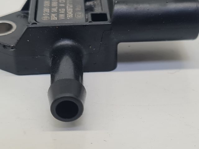 bontott VW GOLF VII Részecskeszűrő Nyomásérzékelő