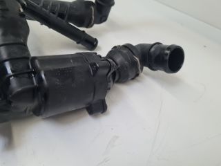 bontott VW GOLF VII Termosztátház Csővel