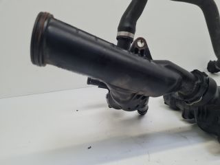 bontott VW GOLF VII Termosztátház Csővel