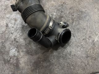 bontott VW GOLF VII Turbócső