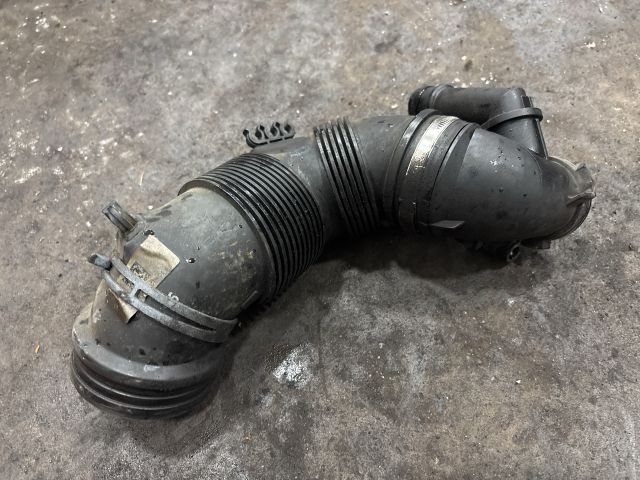 bontott VW GOLF VII Turbócső