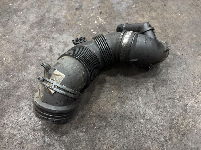 bontott VW GOLF VII Turbócső