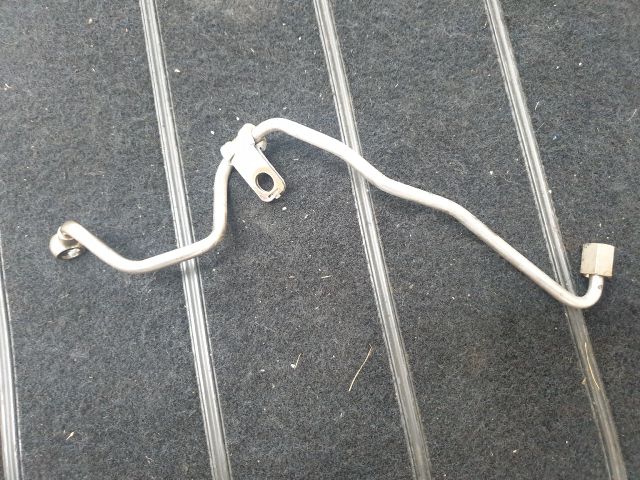 bontott VW GOLF VII Turbócső