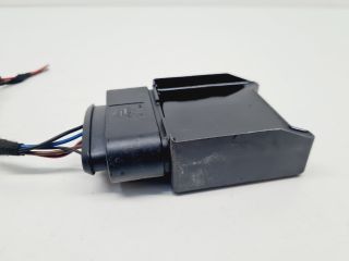 bontott VW GOLF VII Üzemanyag Szivattyú Relé